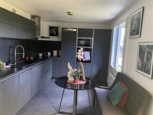 Maison location à Saint-Julien-en-Genevois, Cranves-sales