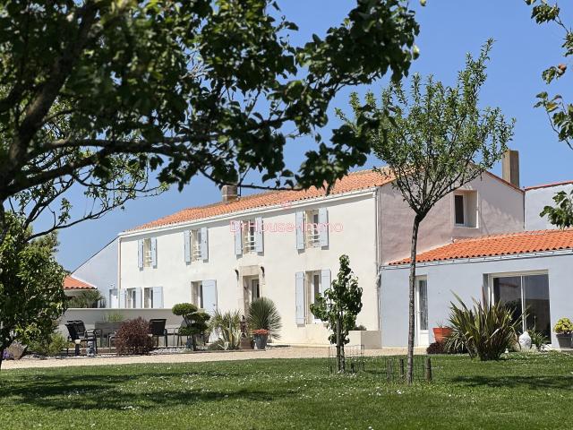 Maison vente à Fontenay-le-Comte, Luçon