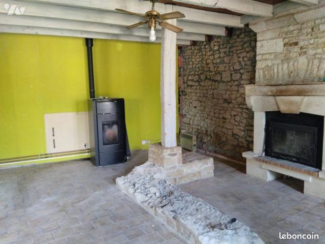 Maison vente à Chef-Boutonne