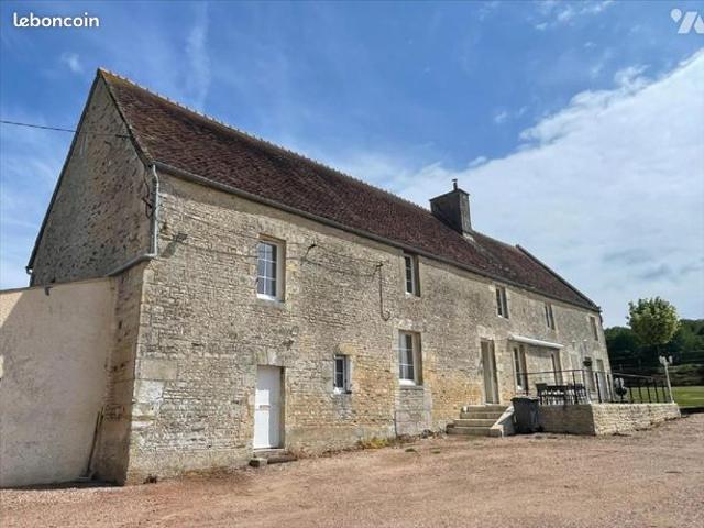 Maison vente à Caen, Ussy