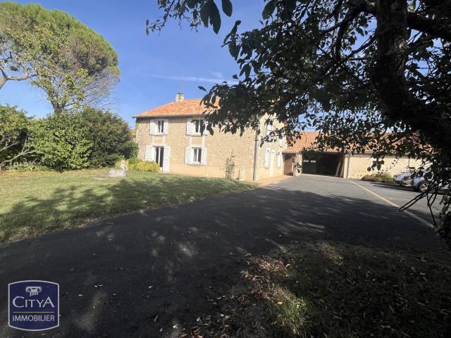 Maison vente à Valembert, Montamisé