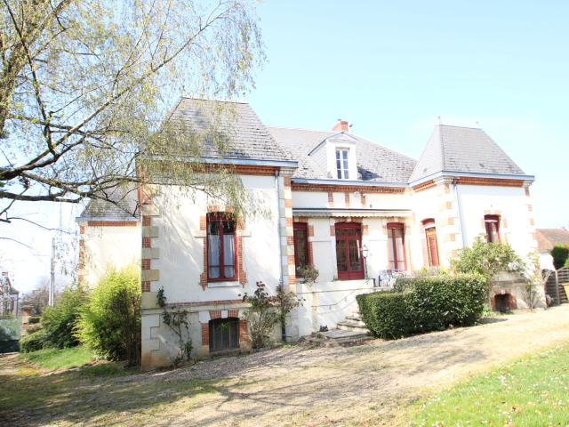 Maison vente à Charolles, Bourbon-lancy