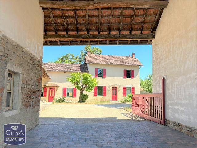 Maison vente à Bourg-en-Bresse, Grièges