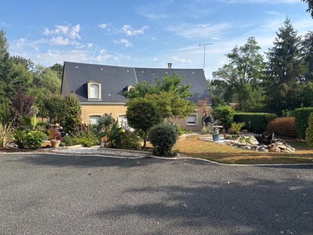 Maison vente à Loches, Saint-règle