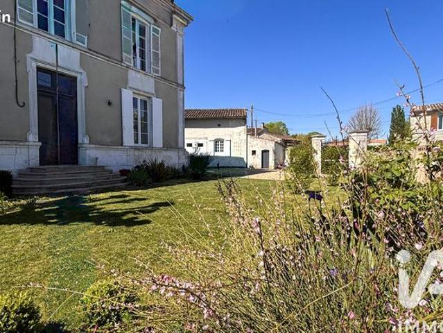 Maison vente à Saintes, Burie