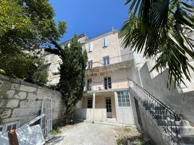 Maison location à Angoulême, Aignes-et-puypéroux