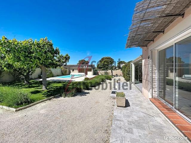 Maison vente à Arles, Mollégès