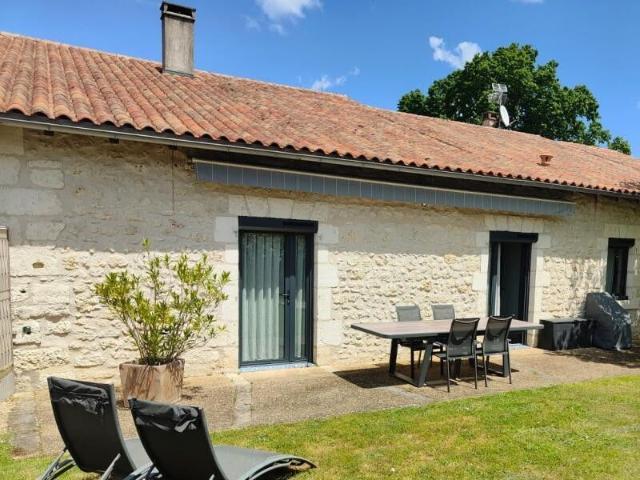 Maison vente à Nontron, Brantôme
