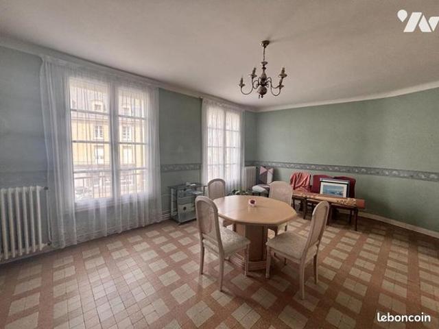 Maison vente à Vire, Roucamps