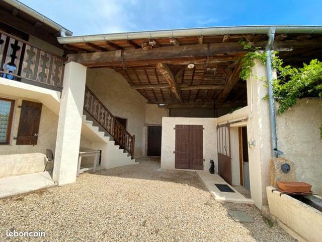 Maison vente à Bourg-en-Bresse, Baneins