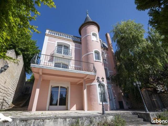Maison vente à Pontoise, Champagne-sur-oise