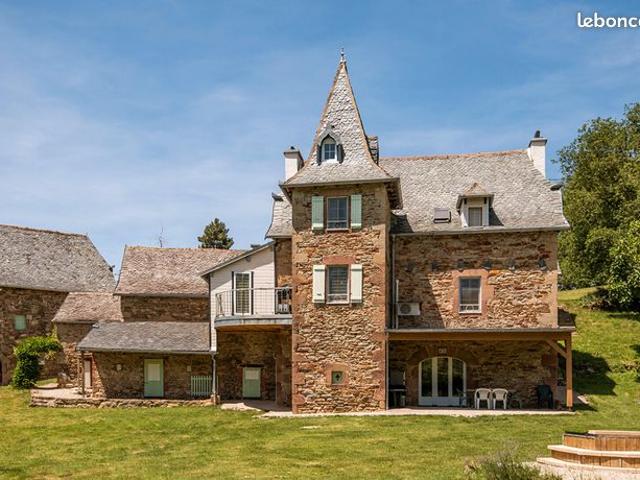 Maison vente à Villefranche-de-Rouergue, Auzits