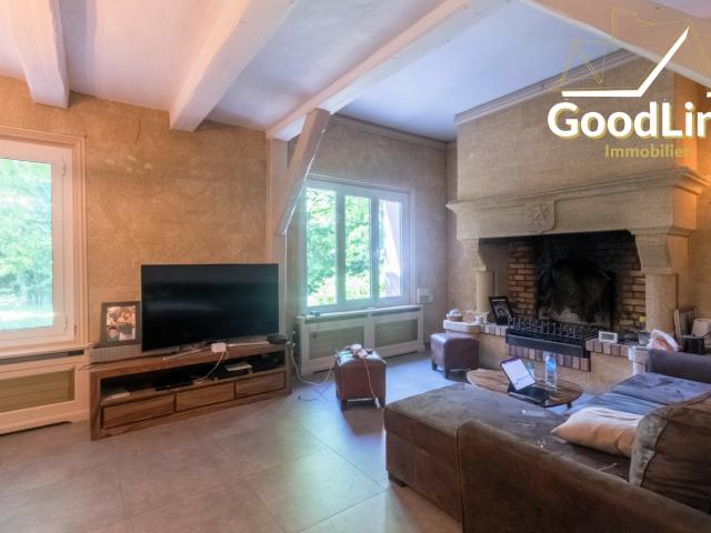 Maison vente à Évry, Maisse