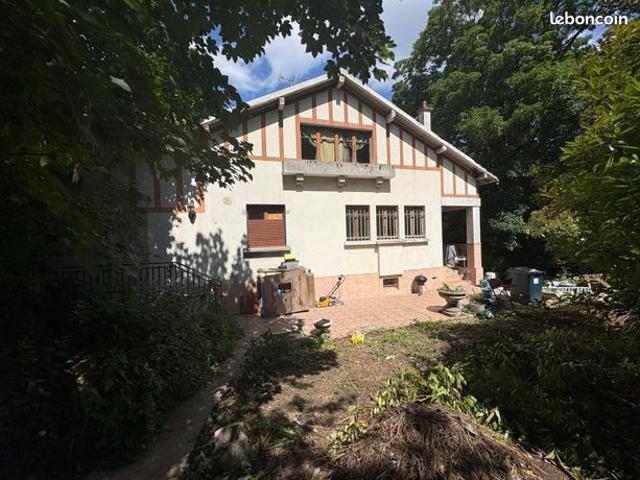 Maison vente à Saint-germain-en-laye