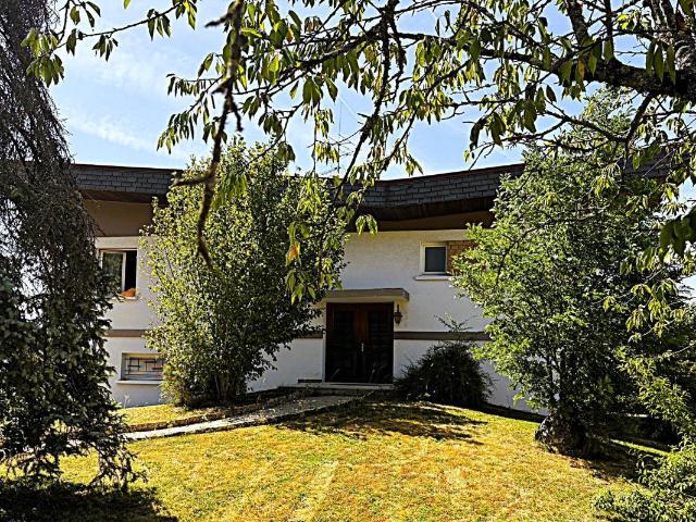 Maison vente à Nantua, Arbent