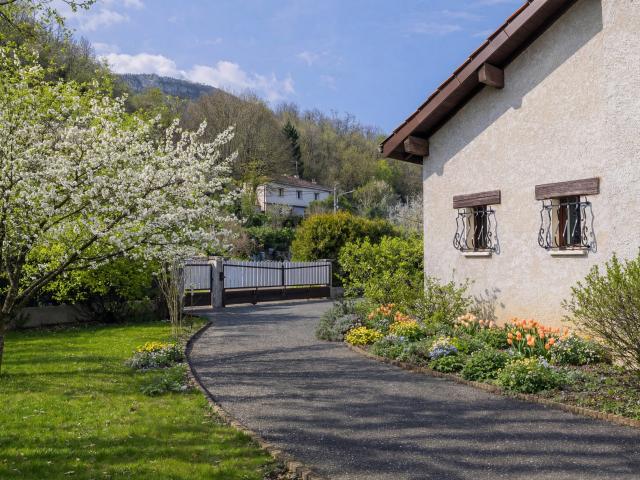 Maison vente à Grenoble, La Buissière