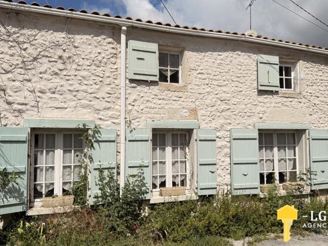 Maison vente à Saintes, Semussac