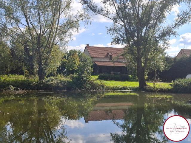 Maison vente à Saint-Amand-Montrond, Coust