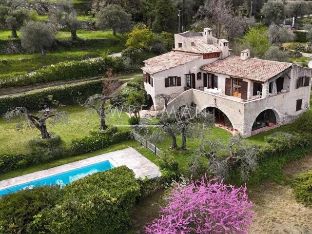 Maison vente à Grasse, Le Broc