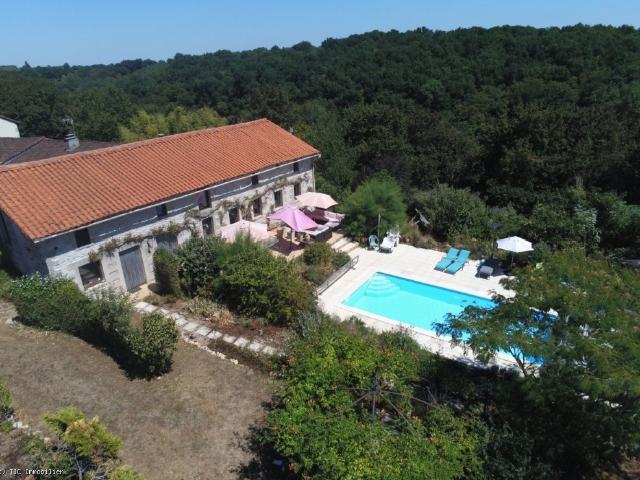 Maison vente à Civray, Vienne
