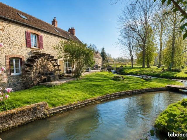 Maison vente à Fontainebleau, Dormelles