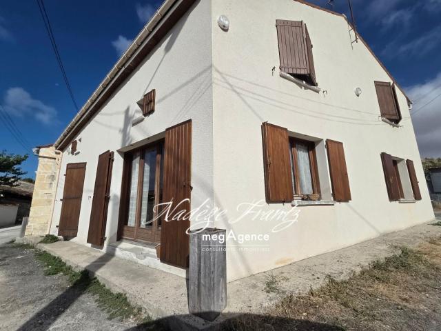 Maison vente à Saint-Jean-d'Angély, Bignay