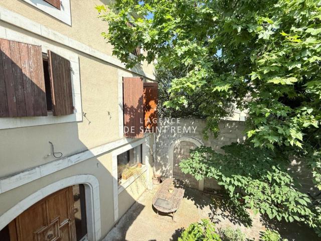 Maison vente à Arles, Eyragues