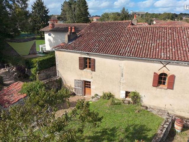 Maison vente à Vichy, Charroux