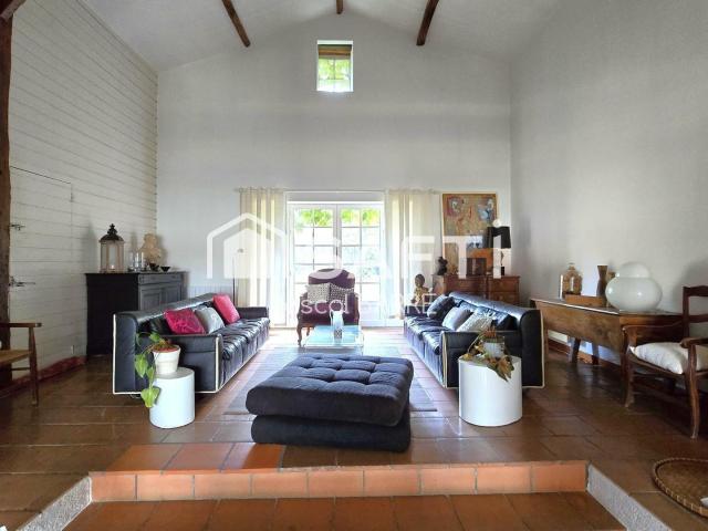 Maison vente à France métropolitaine, Le Girouard