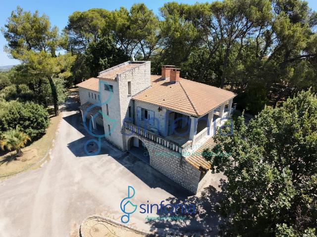 Maison vente à Nîmes, Sainte-anastasie