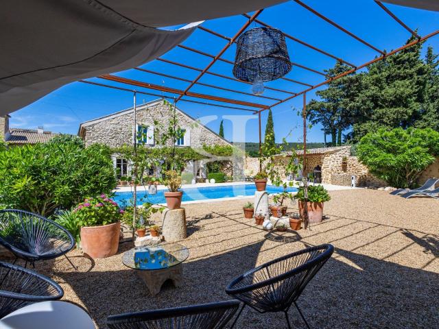 Maison vente à Carpentras, Uchaux
