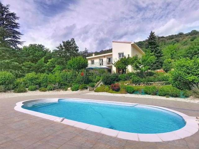 Maison vente à Prades