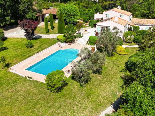 Maison vente à Aix-en-Provence, Cabriès