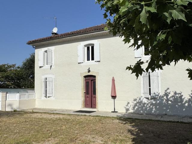 Maison vente à Dax, Vicq-d'auribat