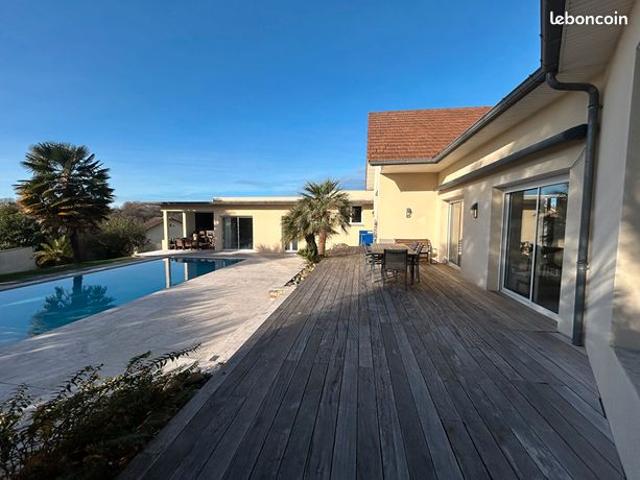 Maison vente à Pau, Maucor