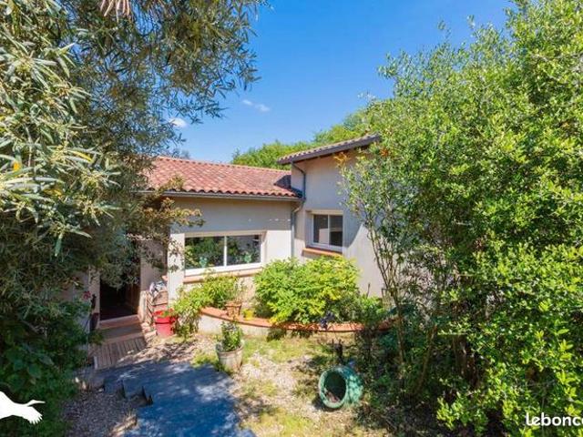 Maison vente à Auch, Razengues