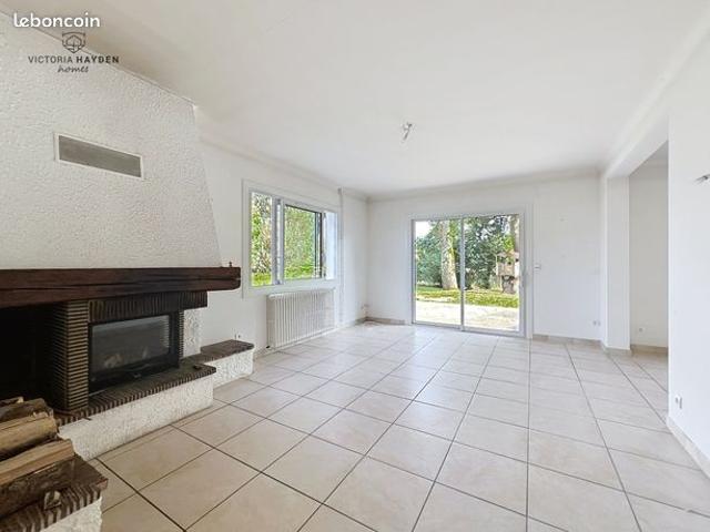 Maison vente à Foix, Occitanie