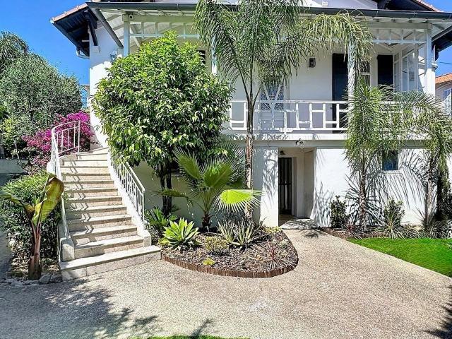 Maison vente à Grasse, Cannes