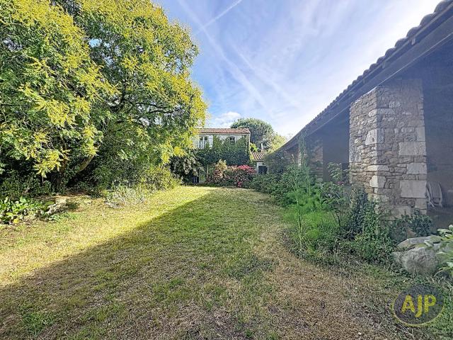 Maison vente à Les Sables-d'Olonne, Saint-cyr-en-talmondais