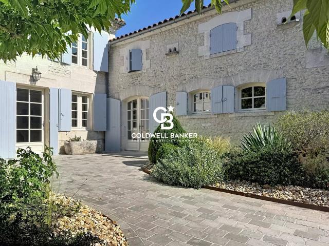 Maison vente à Cognac, Saint-fort-sur-le-né