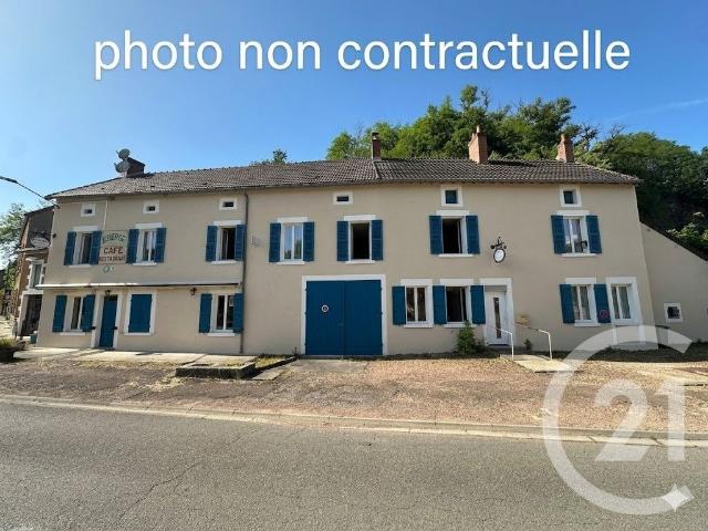 Maison vente à Clamecy, Montreuillon