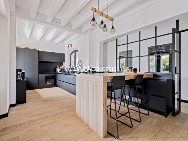 Maison vente à Bordeaux, Carbon-blanc