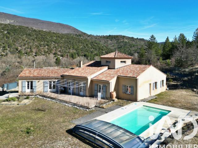 Maison vente à Carpentras, Savoillan