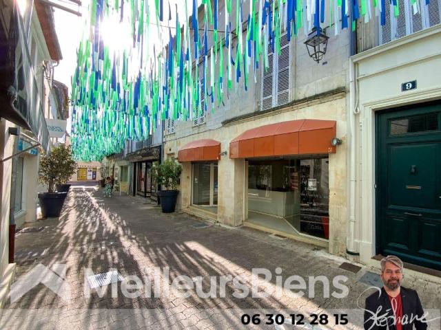 Maison vente à Faubourg des Carmes, Jonzac
