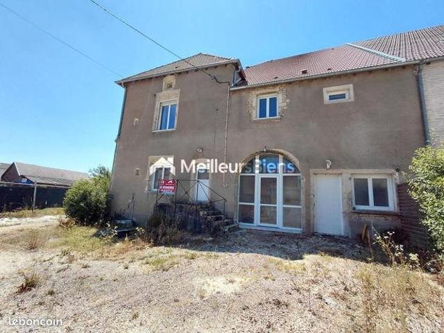 Maison vente à Vesoul, Combeaufontaine