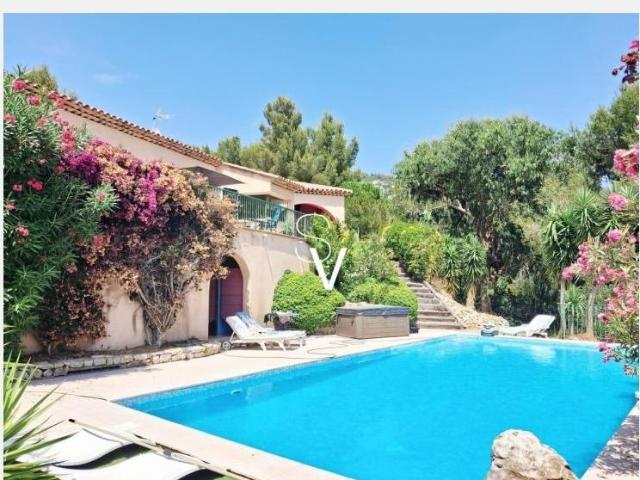 Maison vente à Arrondissement de Toulon, Sanary-sur-mer