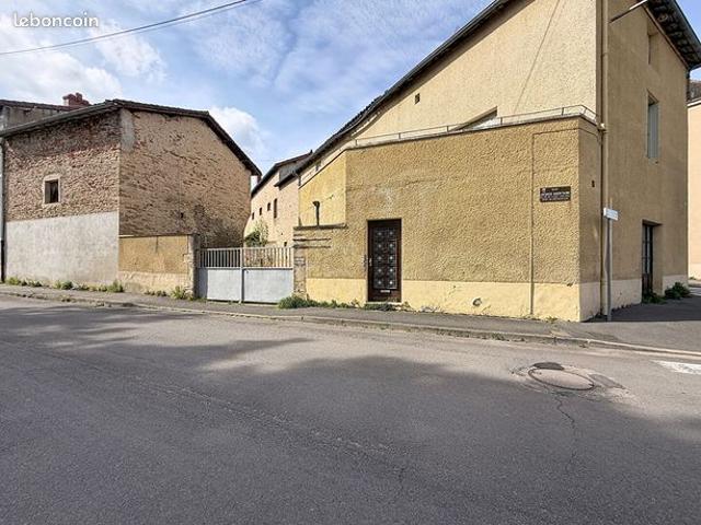 Maison vente à Mâcon, Cluny