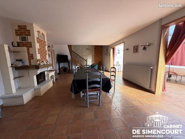 Maison vente à Clermont, Montreuil-sur-brêche