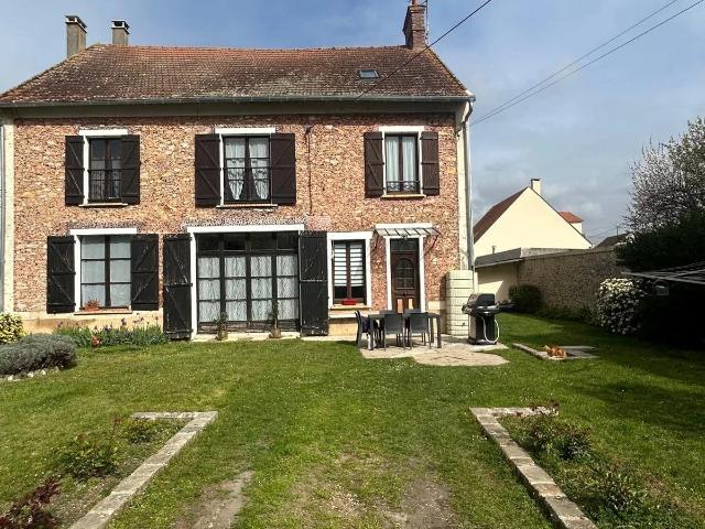 Maison vente à Melun, Moisenay