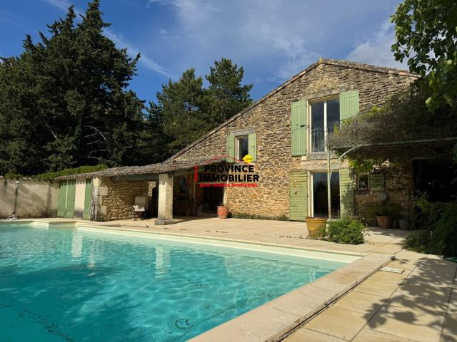 Maison vente à Carpentras, Grillon